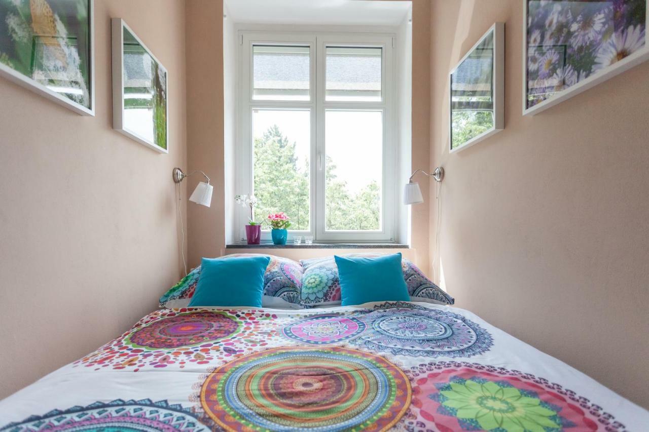 Eliska Apartment Praha Bagian luar foto